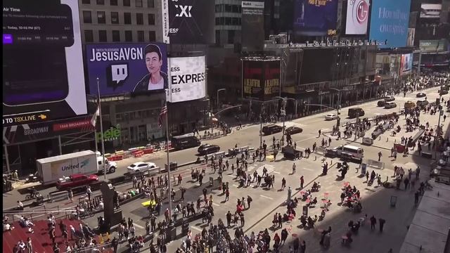 РЕКЛАМА ХЕСУСА НА ТАЙМС-СКВЕР смотреть онлайн