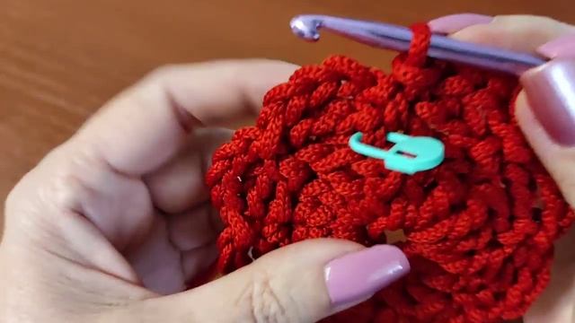 ПОДСТАВКА ИЗ ПОЛИЭФИРНОГО ШНУРА КРЮЧКОМ. Салфетка- подставка для начинающих. смотреть онлайн