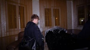 ?ЭКСТРЕМАЛЬЕНОЕ ОГРАБЛЕНИЕ БОГАТОГО ШКОЛЬНИКА!