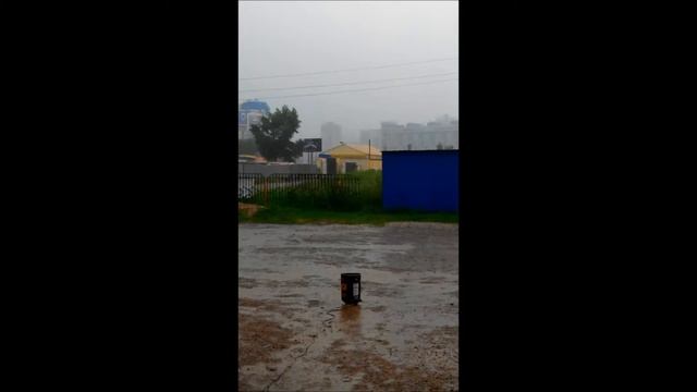 Полет ведра на подушке безопасности смотреть онлайн