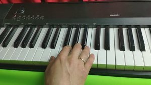 ✅?КАК СОЕДИНИТЬ АККОРДЫ И МЕЛОДИЮ В ОДНОЙ РУКЕ НА ПРИМЕРЕ ГИМНА РОССИИ