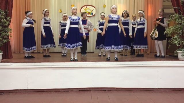 МБОУ г. Мурманска СОШ № 34  ансамбль народного пения "Ягодка" смотреть онлайн