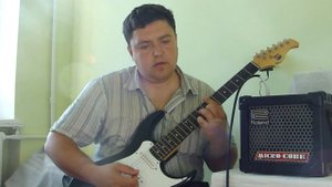 Обзор комбоусилителя Roland micro Cube. Обзор электрогитары AXL AS750.