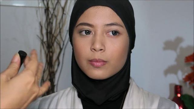 Lipstik Merah buat para Hijaber agar terlihat cantik?? смотреть онлайн