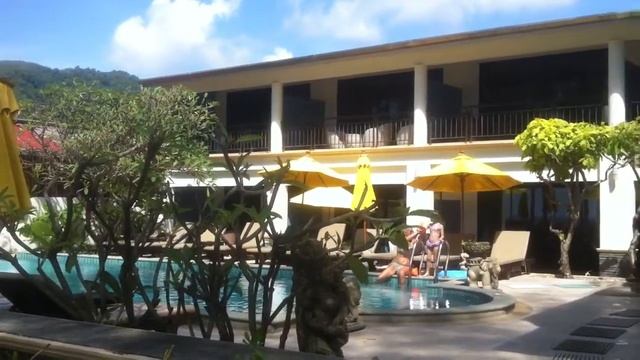 Апартаменты на пляже Камала в Kamala beach front apartments