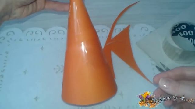 DIY ? ОСНОВА ДЛЯ ЁЛКИ КОНУС из монтажной пены своими руками/ Из чего и как сделать КОНУС для ёлочки