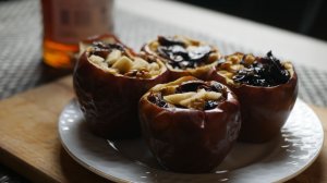 ЗАПЕЧЁННЫЕ ЯБЛОКИ С ЧЕРНОСЛИВОМ?