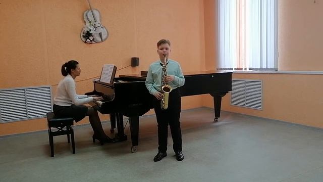 Тарасевич Тимофей, младшая гр саксофон, Гродно ДМШИ 2 смотреть онлайн