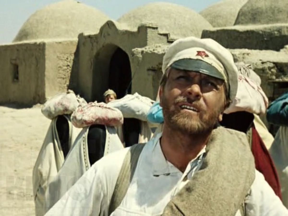 Проклятье «Белого солнца пустыни»: актеры пили, дрались и гибли, а режиссер едва не стал изгоем