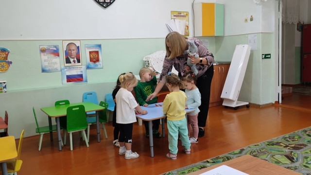 Речевое развитие в 1 младшей группе "в гостях у зайчика". смотреть онлайн