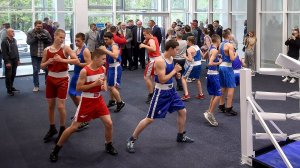 Чемпионы открыли новый зал бокса в Ярославле