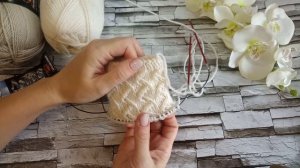 Три новых процесса. Джемпер для меня из бобинной пряжи. Варежки и носки.