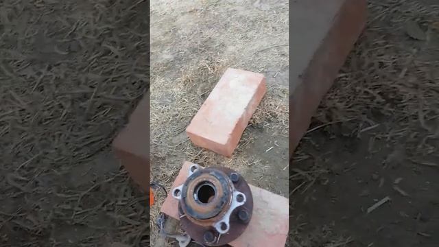 Замена задней ступицы Мицубиси аутлендер 3, замена датчика АБС смотреть онлайн