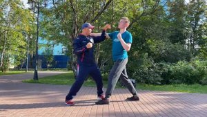 Самозащита-1 / Кёкусинкай / Ицюань / Применение Сюто дзёдан-укэ и Кокэн-укэ