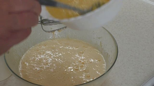 Апельсиновый пирог - кекс. Нереально вкусный, очень нежный, мягкий! смотреть онлайн