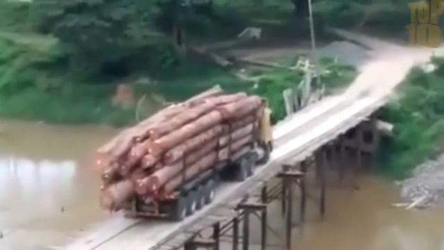 ВОДИТЕЛЬ лесовоза 80 УРОВЕНЬ Лесовозы уникальная подборка ! 1 смотреть онлайн