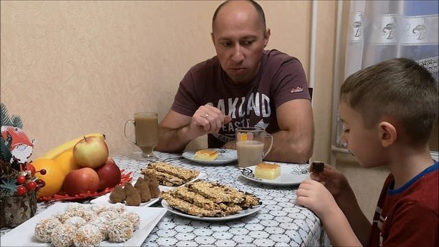 РАЗВИВАТЬСЯ НУЖНО ВСЕГДА!!!Подарки от ПОДРУЖКИ(КУМЫ)Конфеты и Печенье ГОТОВИМ ДОМА