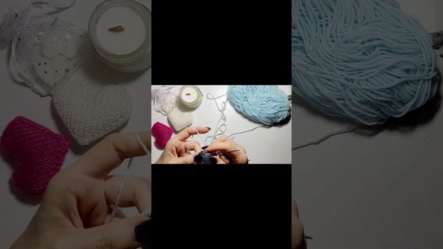 Вязаное сердечко спицами