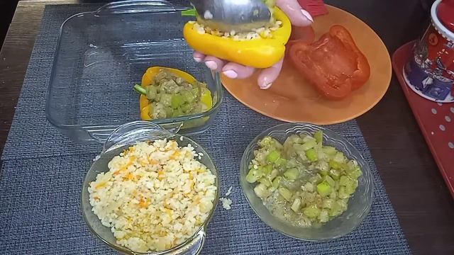 ПОСТНЫЙ ФАРШИРОВАННЫЙ ПЕРЕЦ С РИСОМ, КАБАЧКОМ И БАКЛАЖАНОМ.... а можно и не постно приготовить.. ☺