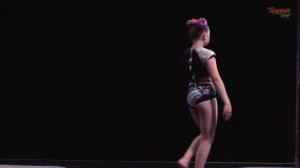 Pole dance дети