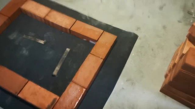 Начинаем кладку первой в новом году каминопечи с хлебной камерой! смотреть онлайн