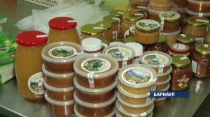 Мед – всему голова! Таков секрет производства компании «Алтай Старовер»