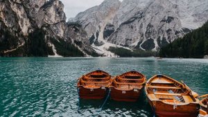 Очень сильная молитва от боли в колене