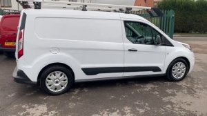 2017 (66) Ford Transit Connect LWB @ Cotswold Van Centre Limited