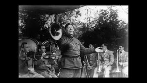 Энн Шелтон и Леонид Утёсов "Бомбардировщики" (Comin' In On A Wing And A Prayer)