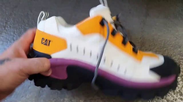 Какие кроссовки носят в Германии? // ШОПИНГ в ГЕРМАНИИ // Zalando Outlet - ЧАСТЬ2 смотреть онлайн