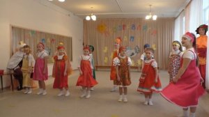 Как хотела меня мать да за первого отдать.