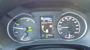 Toyota yaris hibrid. Тойота ярис гибрид опыт проката 2000 км.