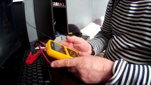 Тестер AUTOOL BT 360