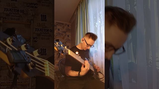 угадай трэк и пиши в комменты