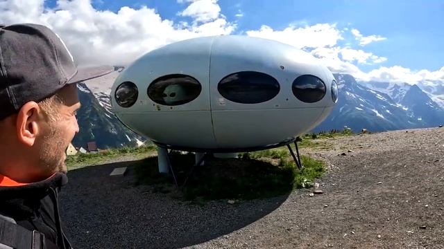 Домбай! Нашел НЛО . Я в Шоке что есть в России такая красата. Лучше гор только горы. смотреть онлайн