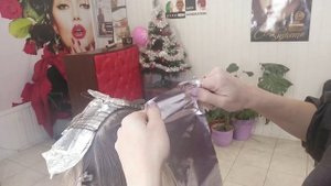 Мелирование расческой легко и быстро.