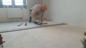 Как просто выставить маяки под наливной пол