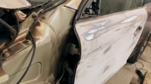 Кузовной ремонт Volvo CX60. Восстановление крыльев, ремонт дверей. Покраска кузова.