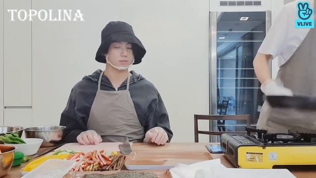 [РУСС ОЗВУЧКА by TOPOLINA] BTS LIVE JUNGKOOK & JIMIN MAKING GIMPAB 2 ЭПИЗОД (1 ЧАСТЬ) смотреть онлайн