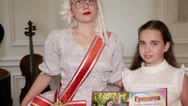 Последний звонок 4 класс. смотреть онлайн