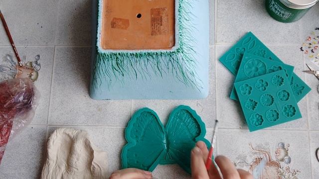 Не выбрасывайте старые цветочные горшки. Переделка кашпо, очень полезное видео смотреть онлайн