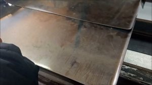 Надёжная снегоуборочная лопата из хлама.