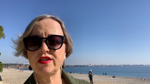 Бабушка, Займись Своей Жизнью