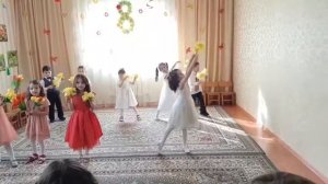 Утренник 8 марта 4-5лет