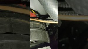 Подскажите пожалуйста почему двигатель SF138 стучит