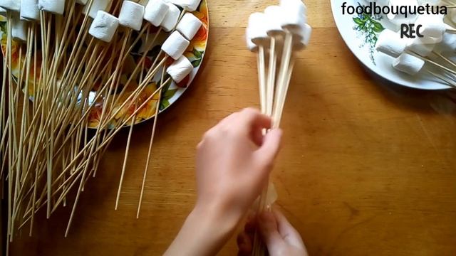 Букет из маршмеллоу своими руками! Букет из зефира!