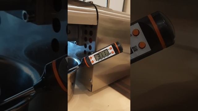 Льняное масло, холодный отжим в домашних условиях.