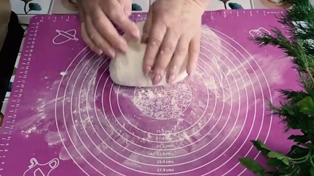 ПИЦЦА КАЛЬЦОНЕ С КОЛБАСОЙ, ГРИБАМИ И СЫРОМ