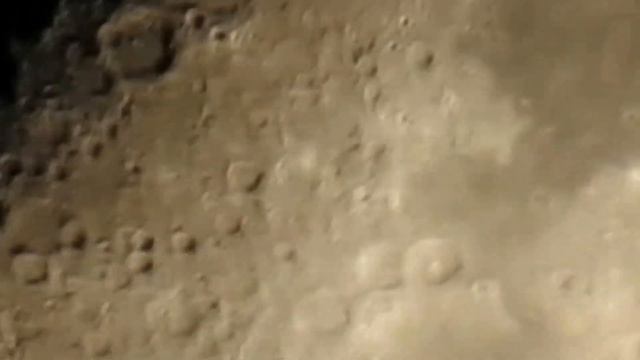 Луна супер зум