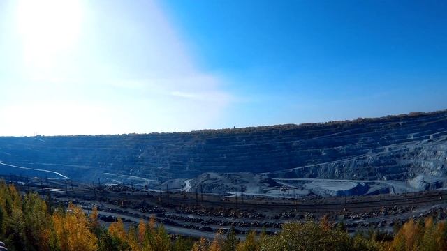 Асбестовский карьер (Свердловская область) смотреть онлайн